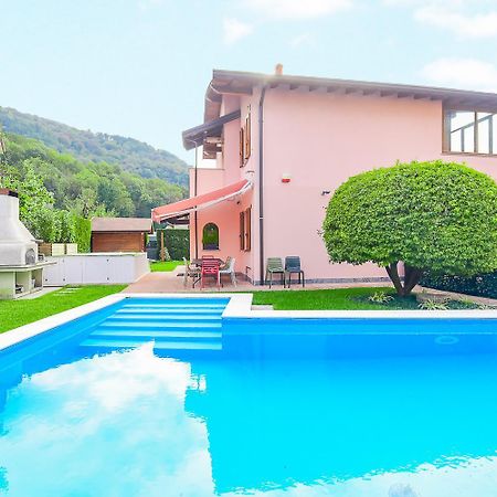 Jane E Jolie Holiday Home Private Swimming Pool Valbrona ภายนอก รูปภาพ